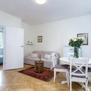 Elite Heart Of The Old Town Apartamento